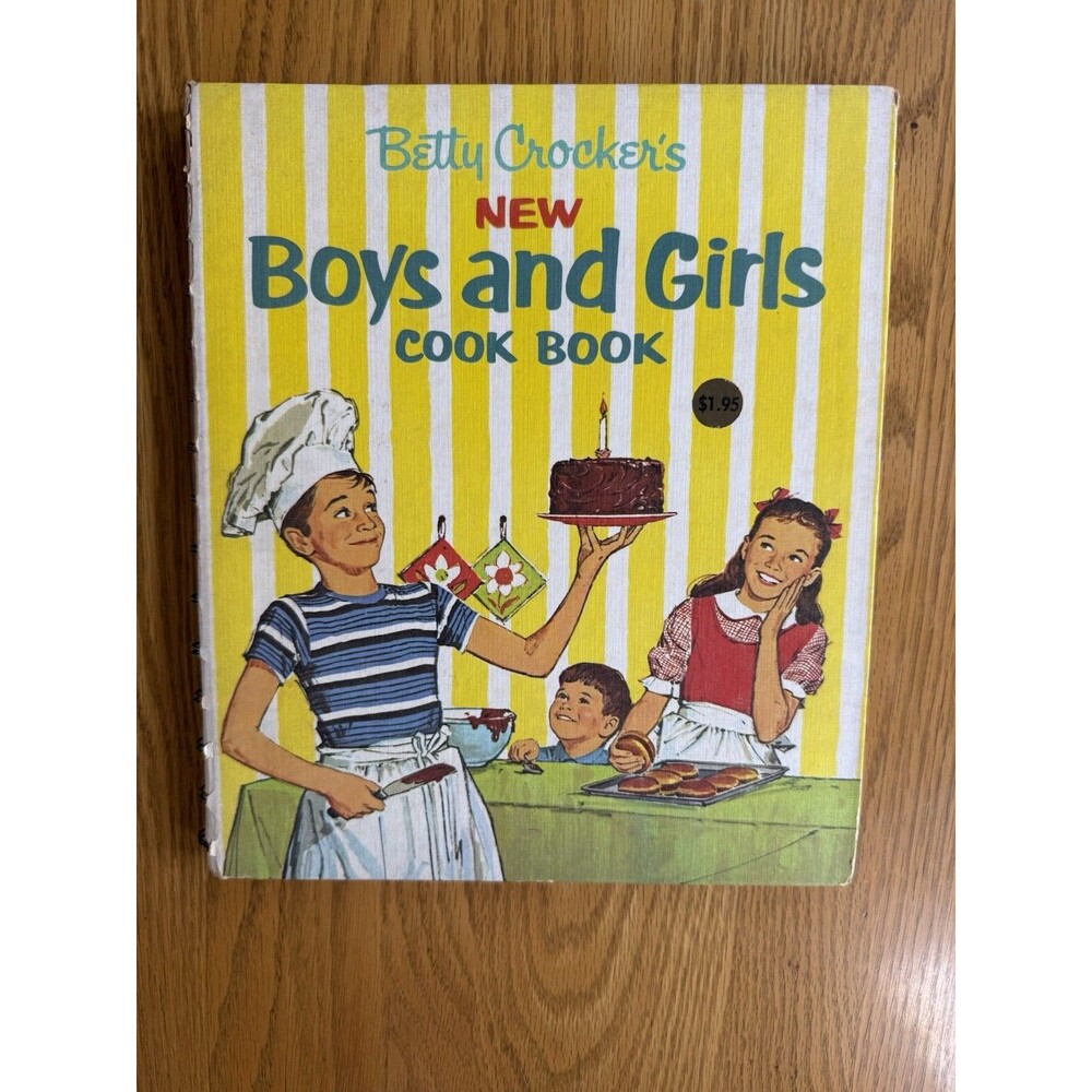 Betty Crocker's New Boys and Girls Cook Book 1965 Spiral First Edition 2nd Print